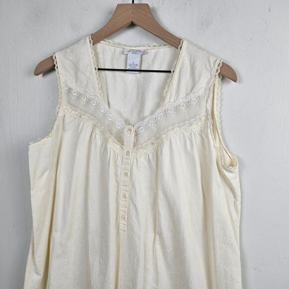 Amelia's Collection Victorian Sleeveless Nightgown M Ivory Brocade Romantic - Picture 2 of 9